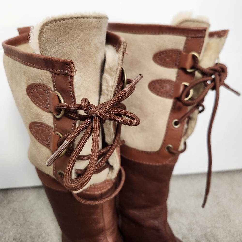 UGG Brown & Cream Lace-Up Winter Boots with Shearling Trim - Picture 6 of 15